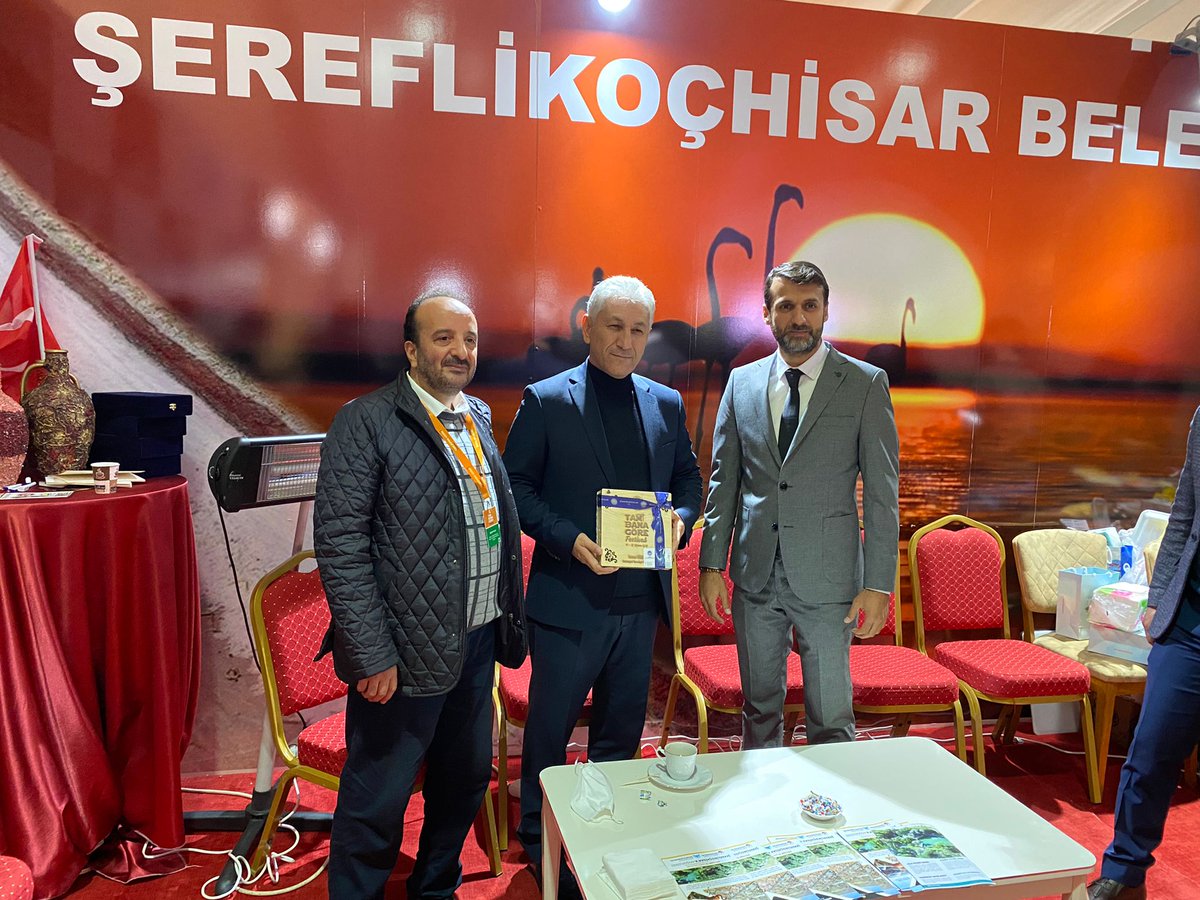 Malatya Battalgazi Belediye Başkanı Sayın Osman Güder, standımızı ziyaret ederek, Belediye Başkanımız Sayın Memiş Çelik ile bir araya geldi.