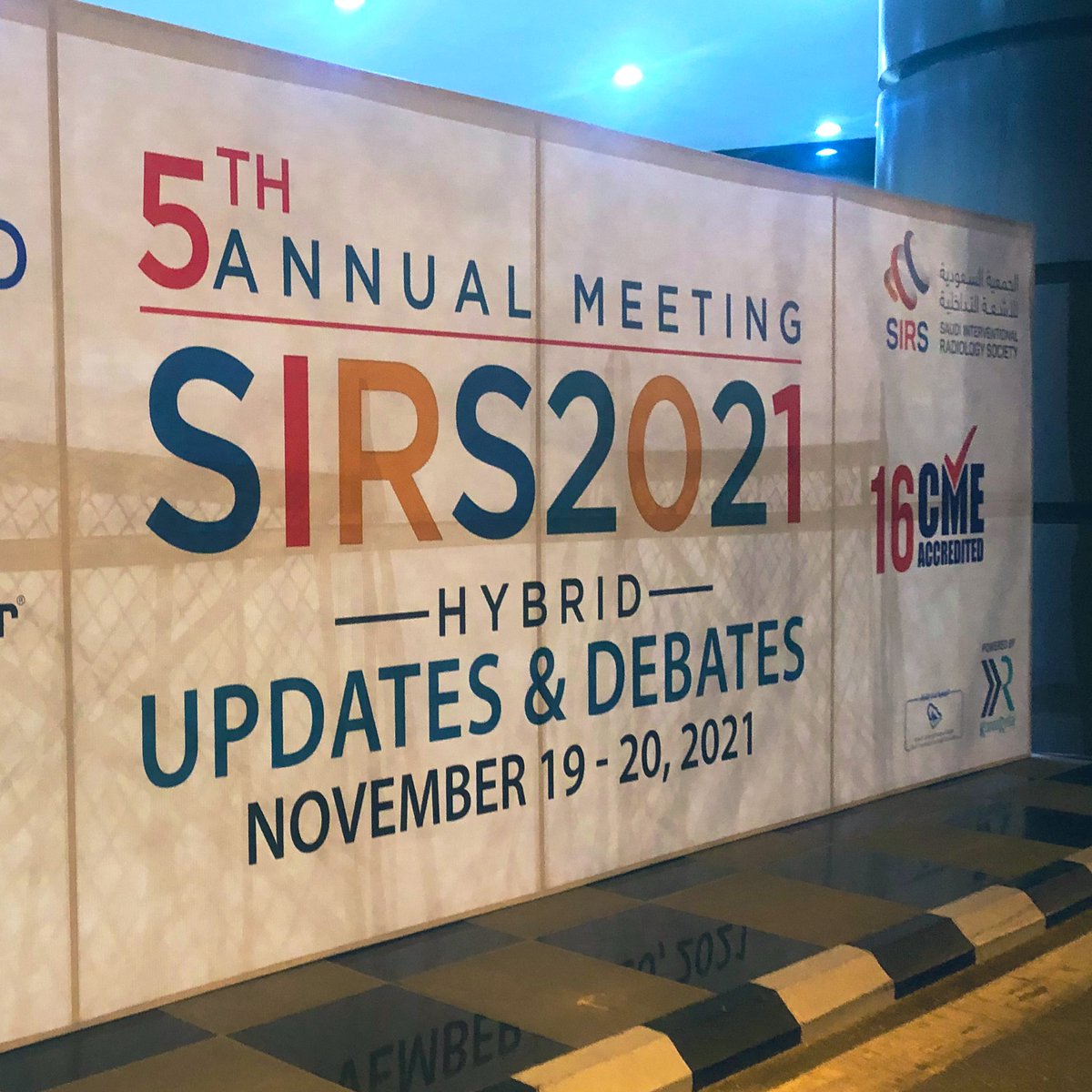 مشاركتي في مؤتمر الأشعة التداخلية السنوي #Sirs21ksa ، وحصولي على المركز الثالث ضمن أبحاث أطباء الزمالة ،، شكرا لزملاء البحث وشكر خاص لأستاذي د. محمد عرابي <a href="/marabi2004/">Mohammad Arabi</a> <a href="/NasserAlasmarii/">ناصر آل هندي الأسمري NASSER ALHENDI</a> @Khalidalsohail <a href="/kalyousefai2609/">خالد اليوسف</a> 

<a href="/sirs_ksa/">Saudi Interventional Radiology Society</a> 
#InterventionalRadiology 
#الأشعة_التداخلية