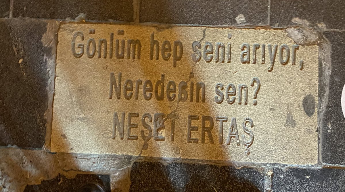 Nuranramizz's tweet photo. Mardin sokaklarının naifliği
#gönlüm #hep #arıyor @NesetErtas https://t.co/FkoaqnOEfz