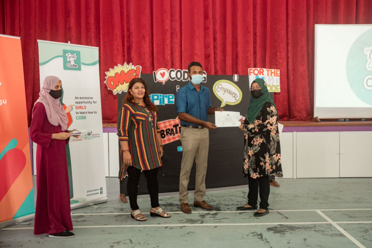 Dhiraagu's tweet photo. Here's some 📸 of our awesome participants receiving their completion certificates. Full photo gallery can be seen on our FB.
#GirlsToCodeMV https://t.co/Tm0tJpWYf9