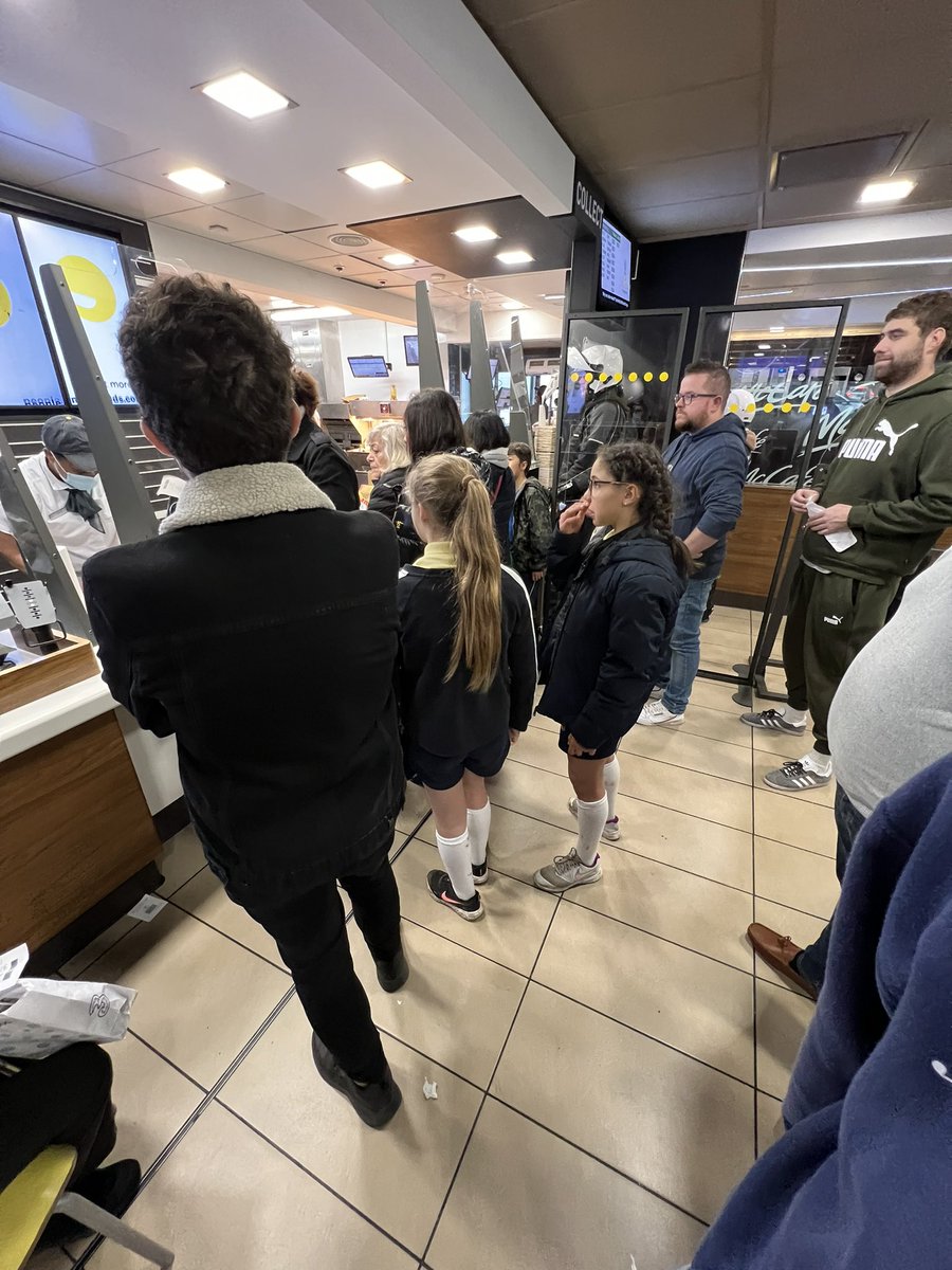 LiamArpino's tweet photo. @McDonaldsUK waited for over over an hour at your Sydenham store for our meal. People asking for refunds, but staff unwilling to help. Shocking. People in restaurant not prioritised over drive thru. https://t.co/mBwylSxMkm