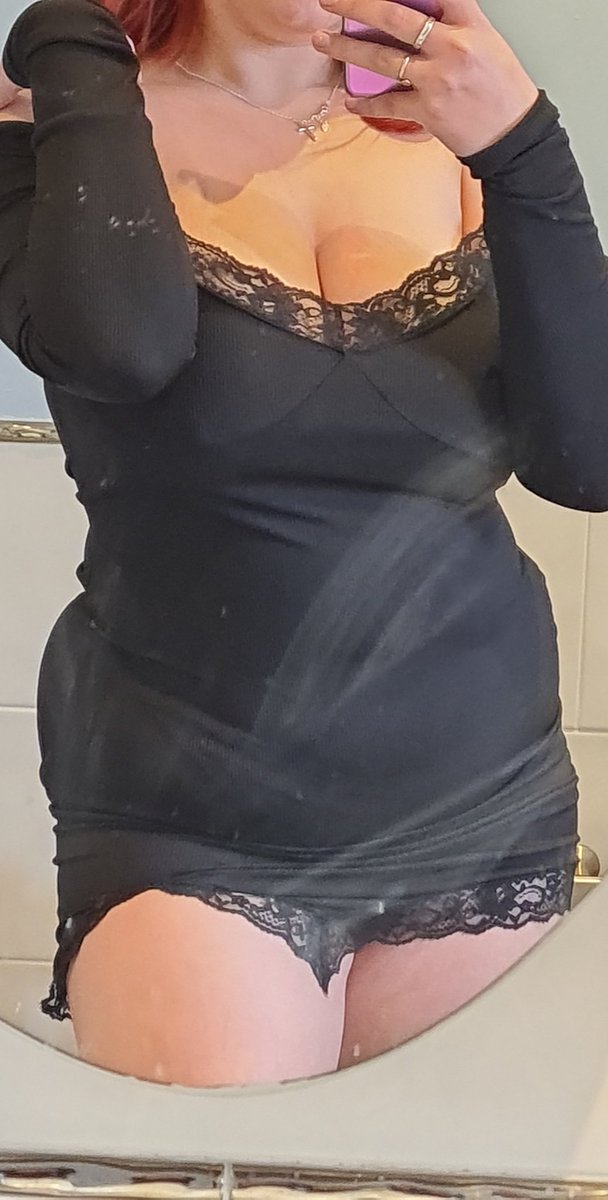 subbybunnii's tweet photo. ｡ﾟﾟ･｡･ﾟﾟ｡
ﾟ。 do you like my new dress?
　ﾟ･｡･ﾟ

(ﾉ◕ヮ◕)ﾉ*:･ﾟ✧ https://t.co/zePOsGINE6
