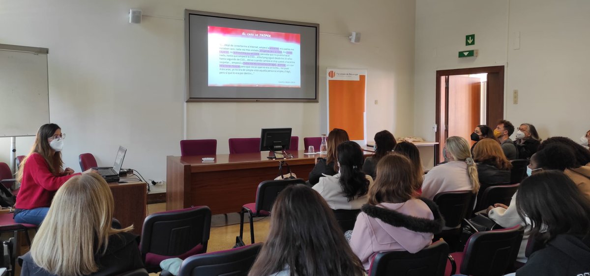 cquintanaorts's tweet photo. Encantada de participar ayer en la conferencia #FredTalks en la @Psicologia_ul y agradecida de poder compartir con colegas y futuros profesionales claves de prevención en #bullying y #cyberbullying, especialmente las que trabajamos desde @iased_group y @Lab_Positive https://t.co/xAu7RZl6z0