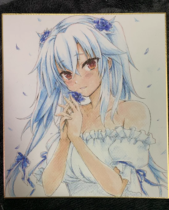 色紙描けましたー!😀あんま塗り込めなかったので大色紙ですが3000円で明日スペース置いときますー!😀 