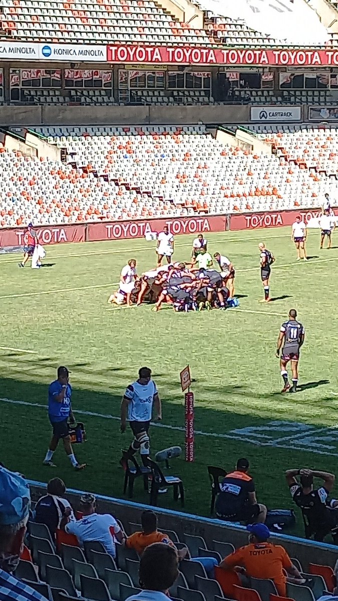 Reneblondie's tweet photo. Kom Cheetahs #ToyotaLegendSupport https://t.co/IL0Wwp2Scr