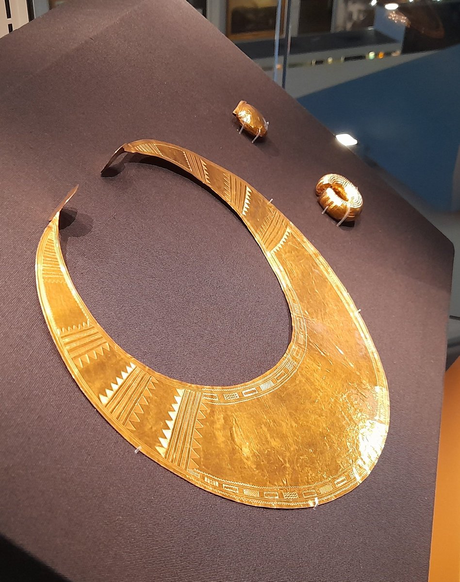 Toby_Driver1's tweet photo. Tempted across Wales to @shrewsmuseum to see the incredible #GatheringLight exhibition of the @britishmuseum Bronze Age bulla from Shropshire. Breathtaking display &amp; knowledgeable staff 👏. Also first sight of the incredibly rare Nesscliffe Spoons 🤩🤯. Impressive https://t.co/Bcppnt3C9x
