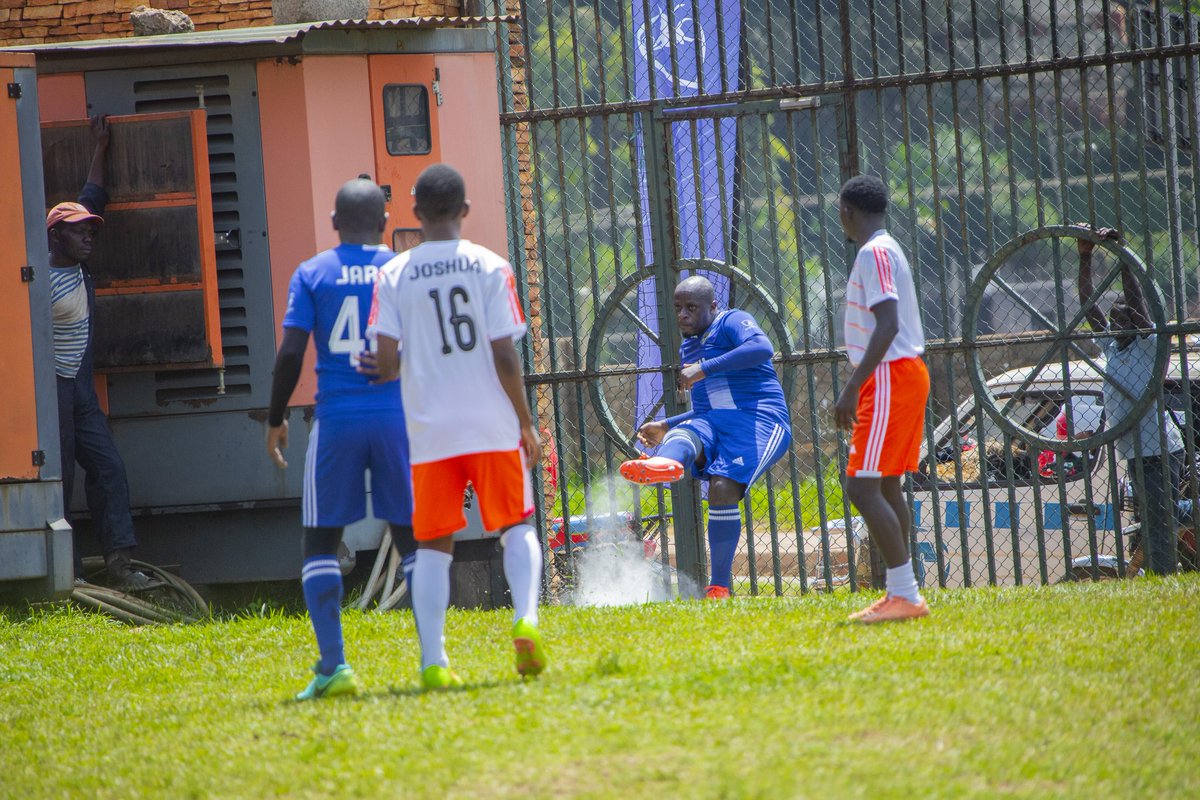msamiatiFC's tweet photo. The professional Corner Kick taker of @MatuSCOfficial notshwa niwogu. #LukeHunter, skill kanotshwa erimu... #ChaapaLeague Season 7, do a ka #CR7 😃 and come back to your home of #Obunuzi 😋 https://t.co/7JDultX4OP