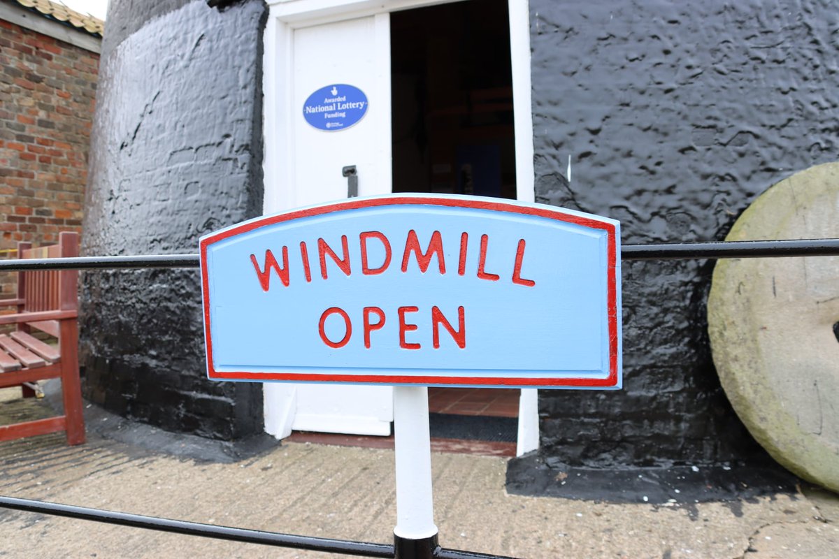 The mill is open this Sat 30th and Sun 31st between 10am - 2pm. Fresh bread, Flour, Oats, and Waltham Honey are available!