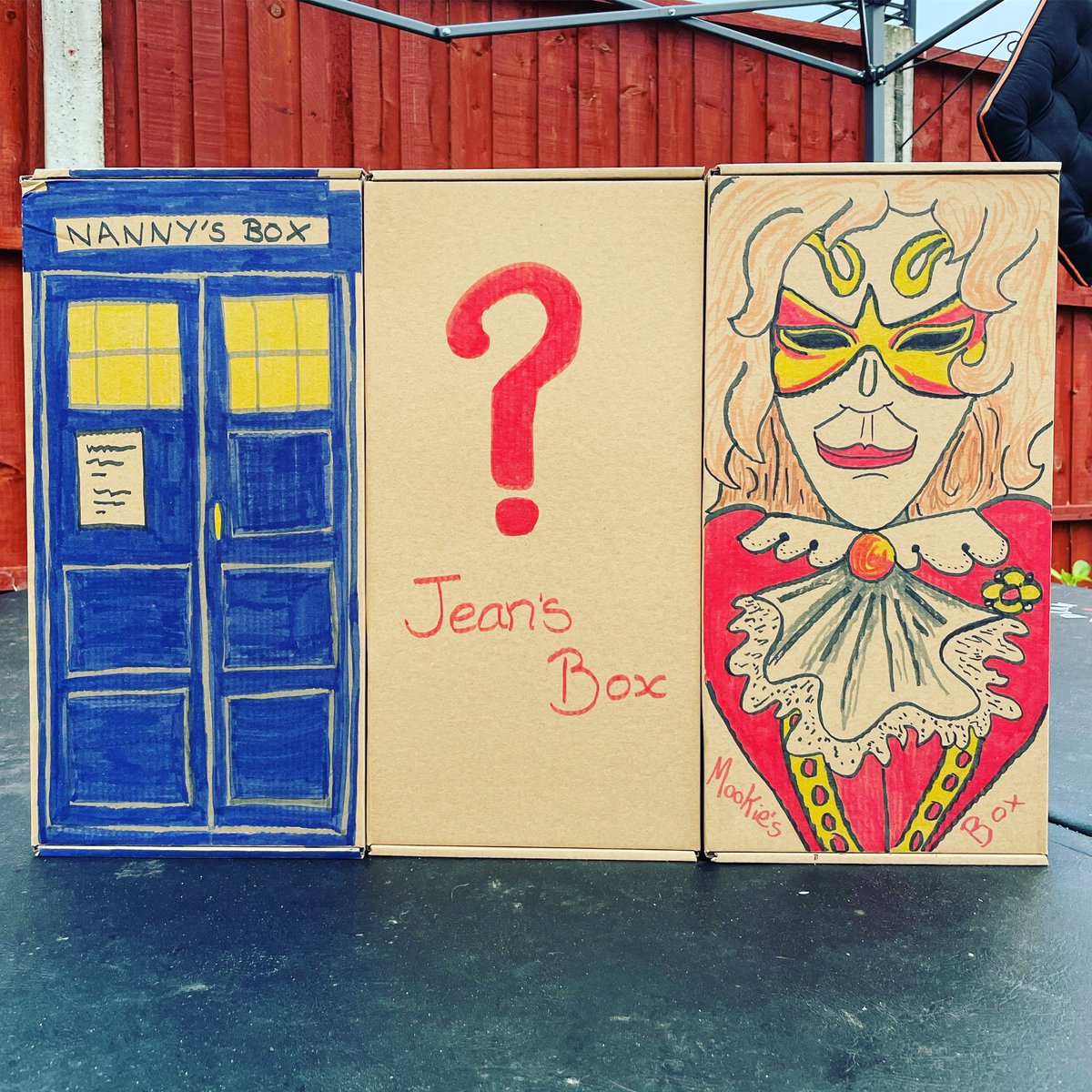 Saffy's tweet photo. I got some surprises for three of the household for Children In Need and decorated the boxes :) @BBCCiN #whovian #geekhome https://t.co/QZM5YaN7T9