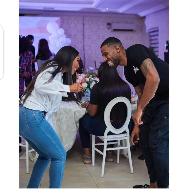 FirstladyLambo's tweet photo. This picture is so cute😍💖 #MICY #MercyEkeFoundation https://t.co/uRGDLQ3Clh