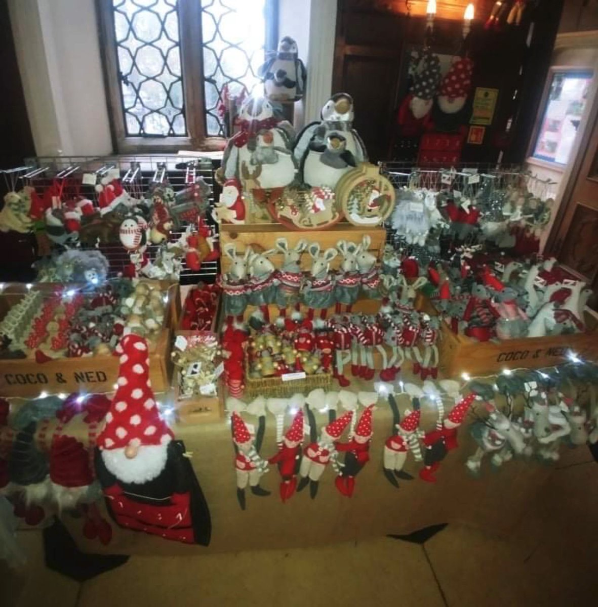 Today we are at <a href="/HatheropCastle/">Hatherop Castle School</a> for ‘Christmas at the Castle’. Come along for all your festive goodies 10-4