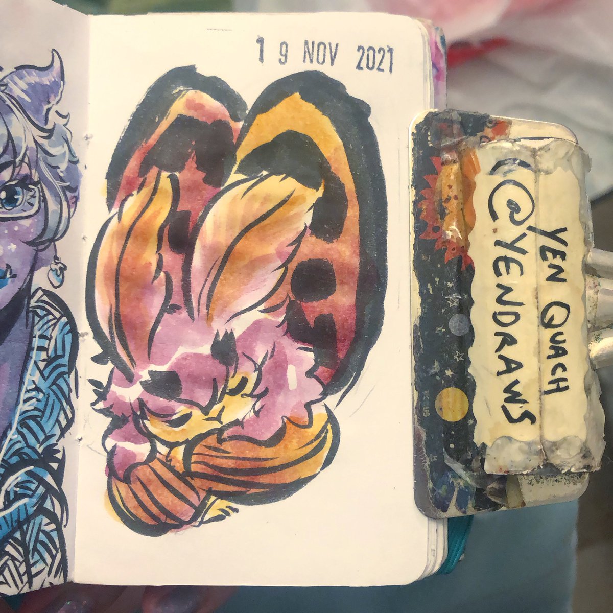 YenDraws's tweet photo. 🦋 #illustration #draweveryday #ded2021 #sketch #brushpen #capule https://t.co/sp7gyx33jX