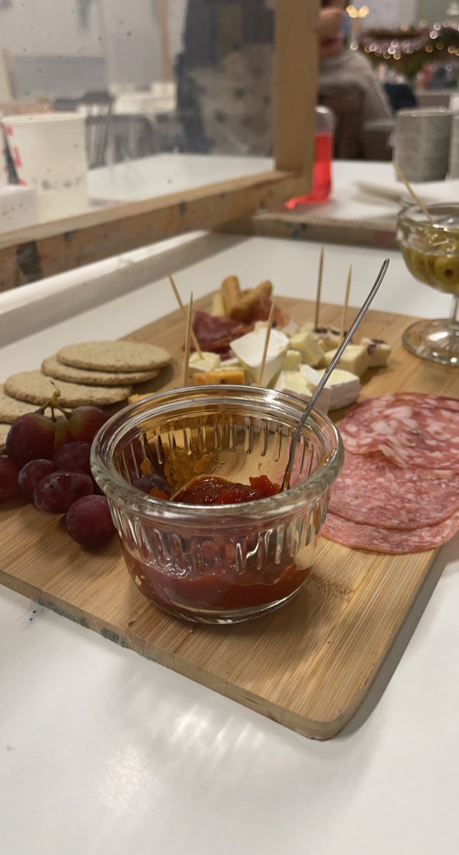 Last night we had a district leaders night where we did acrylic pouring!🥰 thanks Rosie for the lovely treat❤️ 
<a href="/Foroige/">Foróige</a>