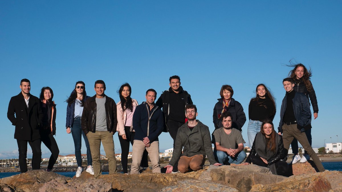FPurseigle's tweet photo. Belle enquête de terrain dans la filière viti-vinicole du @PaysdOcIGPWines avec @LesAgroManagers, élèves de l’@ENSAT_INP, dans le cadre de la @ChaireInfaaqt. 
Le temps de la rédaction du rapport est venu 💻 Soutenance devant les professionnels début 2022. Merci aux étudiants ! 👍 https://t.co/UYlGfttRPl