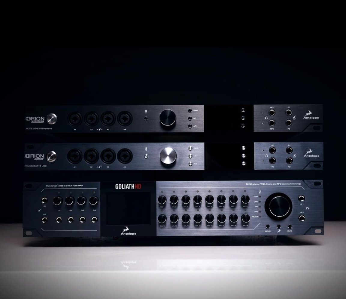 AntelopeAudio's tweet photo. What is the largest number of I/O that you've seen in one place? Share in the comments.
#antelopeaudio #goliathhd #orionstudio #goliath #audiointerface #clocking #audioeffects #gear #signalprocessing #audioprocessing #proaudio https://t.co/jI441Izm5k