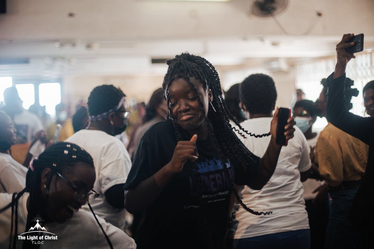 light0fChrist's tweet photo. Are you ready to boogie for the Lorrddddd??🤩🔥🥳🥳
Comment below to show how excited you are💃🏼💃🏼
.
Last slide is our mood... what’s yoursss🤩❤️
#lauderium2021 #lauderium #thelightofchrist #wassce2021 #wassceresults https://t.co/w4YY4fZw8Y