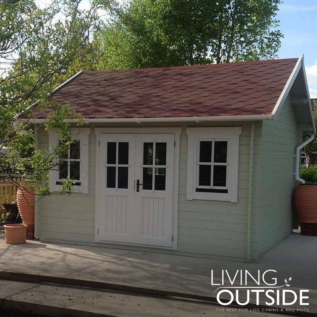 OutsideLtd's tweet photo. Here is one of our favourite garden cabin builds, a bespoke insulated craft room created for a client.

If you're continuing to work at home or your small business is growing &amp; need extra space, get in touch with our team to talk about your new workspace.

https://t.co/VSKye8MgKp https://t.co/aQLsC9zXWU