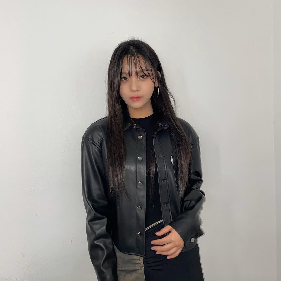 woniepookiee's tweet photo. My new 💇🏻‍♀️ 앞머뤼

영역넓힌 간지러운 친구들 https://t.co/WTBAF4XL54