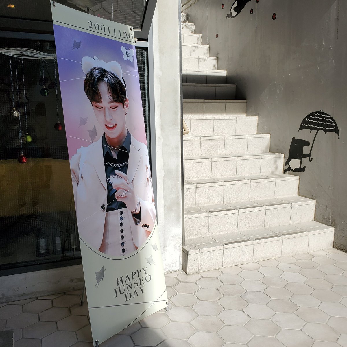 cafe_haebaragi_'s tweet photo. HAPPY BIRTHDAY🎈
#OurAngel_JunseoDay 
@dolphinus_1120 
@HappyJunseoDay https://t.co/QrJusTSmHa