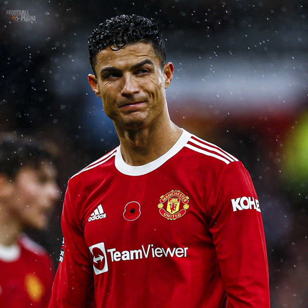 If Cristiano Ronaldo scores ANYTIME against Watford tonight, we'll give away a brand new PlayStation 5 console + a FIFA 22 copy to a lucky winner.

Simply RT this &amp; follow us to enter. 😍

We'll pick a winner tomorrow 11AM UK Time. Good luck 🤞