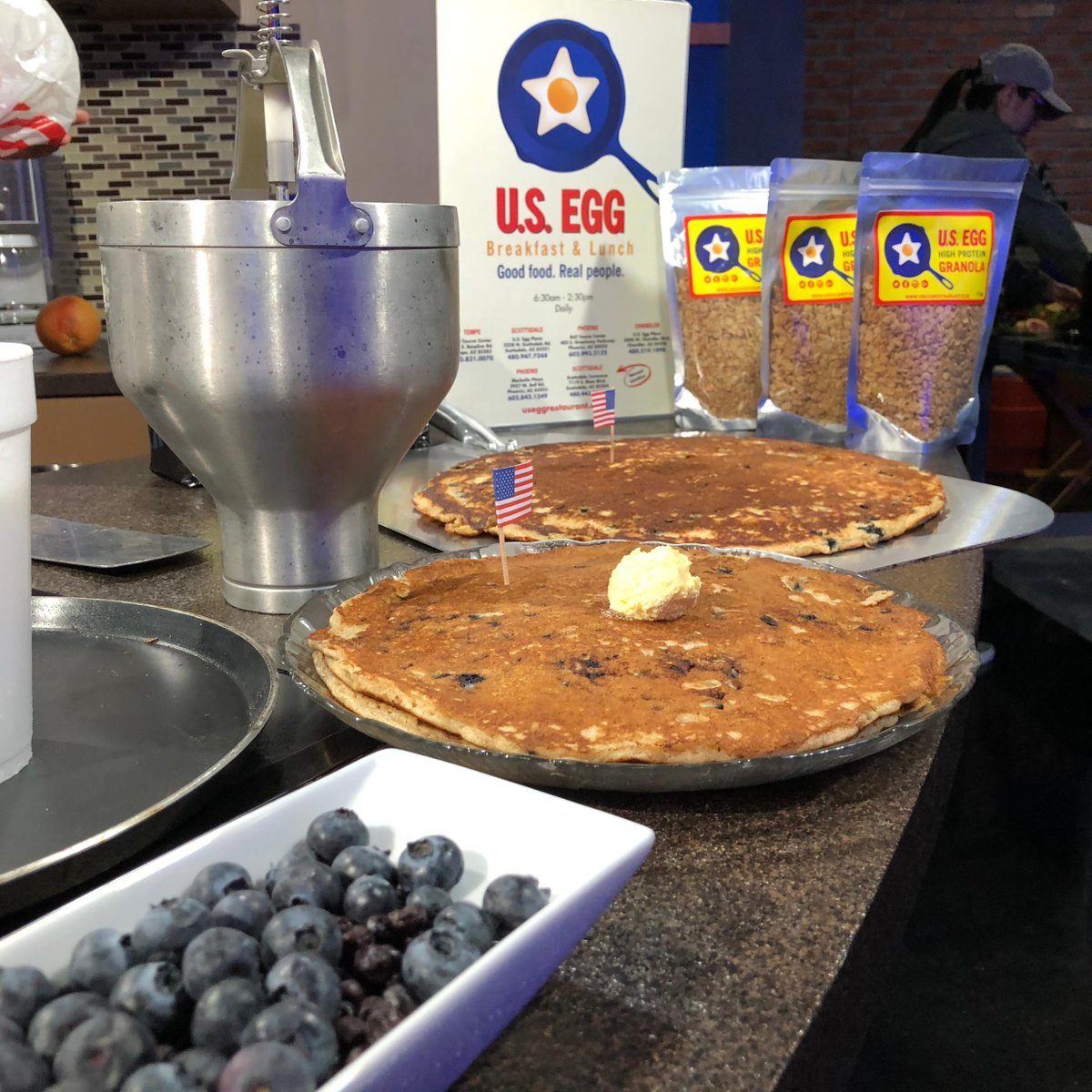 usegg's tweet photo. Reward yourself for getting up early to hike, run, bike or just getting chores done. Our Protein Pancakes work perfectly as the delicious perk you deserve. #USEgg #ProteinPancakes #Breakfast #Brunch #Lunch https://t.co/xIvbGZH3Mh