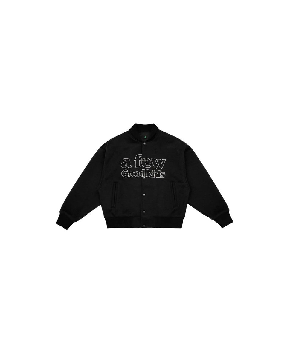 walkinstore's tweet photo. LockerRoom KYOTO

『A FEW GOOD KIDS』より大本命スタジャンが到着🚀
ブームの火付け役ともいえる"ROCKET COLLEGE JACKET"をはじめ2型ラインナップです🔥
店頭先行販売となりますのでお早めに🤝

#afewgoodkids #afgk #doncare #fall #autumn #winter https://t.co/LR8wAQNkGe