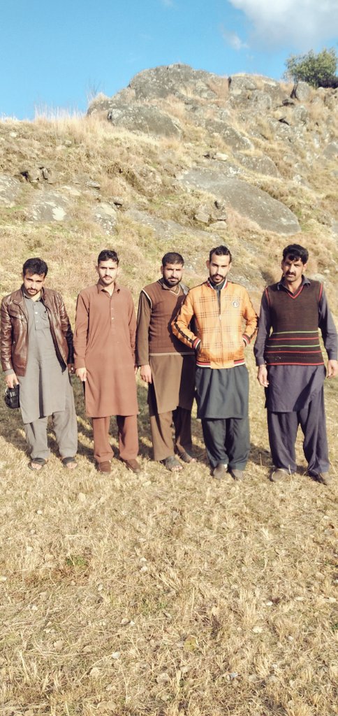 AmjidKh41967774's tweet photo. محبّتیں انسان پیچھے چھوڑ آتا ہے💫

لیکن دوستی ہمیشہ ساتھ رہتی ہے💫

#dostLog... https://t.co/0t5Iylh3O6