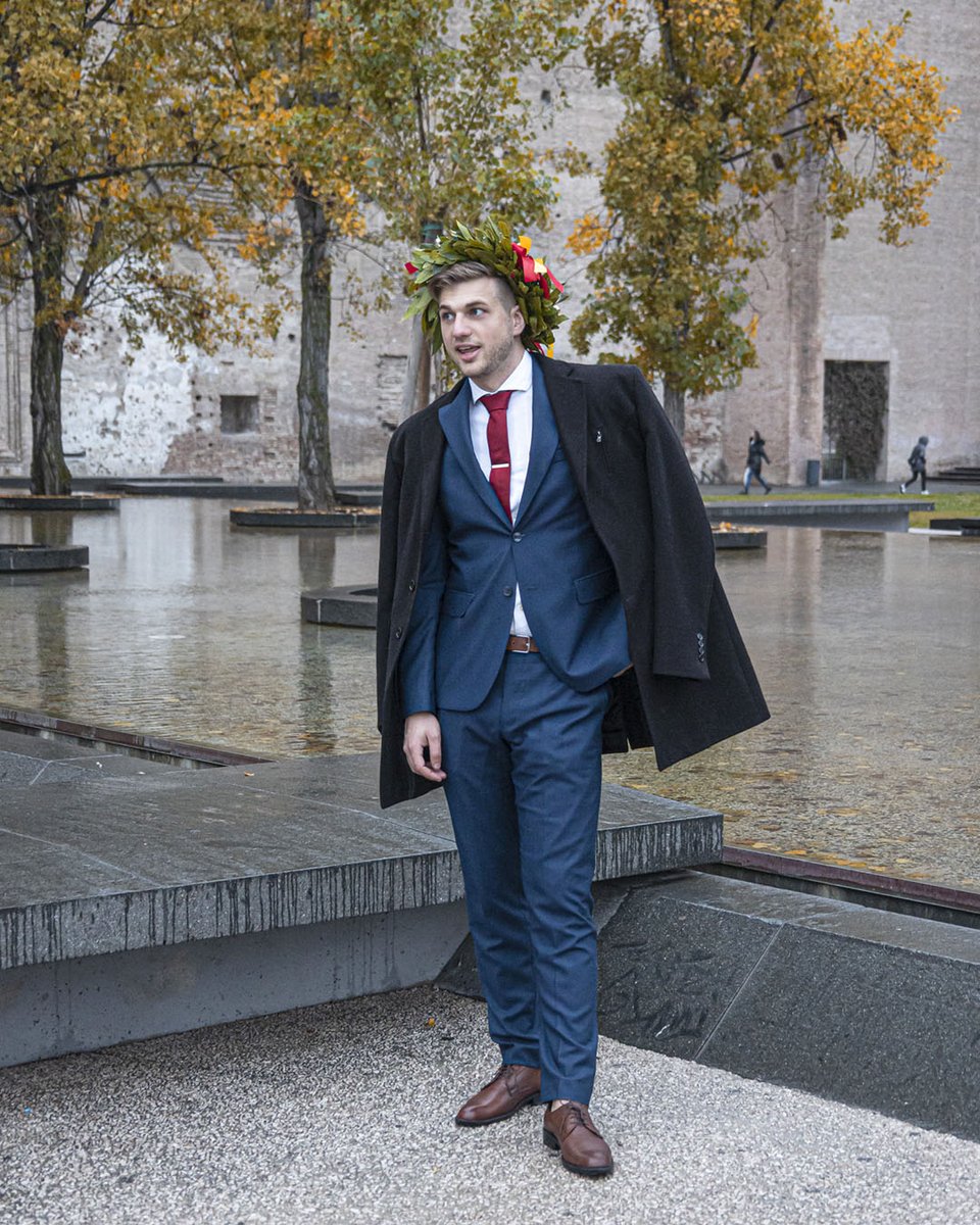 16.11.2021
Ce l'ho fatta... di nuovo! Da dottore in scienze delle merendine a dottore in "come si vendono le merendine" 🎓🎉
#tradeeconsumermarketing #graduation #unipr