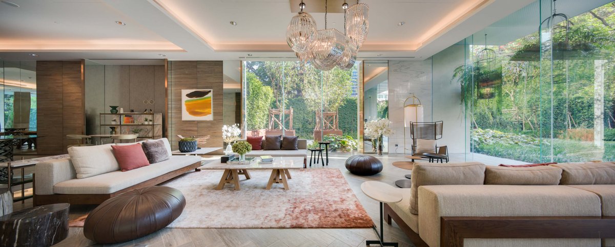 REflexion_Asia's tweet photo. Bangkok Kraam Sukhumvit 26 | REflexion 
Une résidence de luxe haut de gamme sur Sukhumvit 26, KRAAM offre un cadre de vie prestigieux, serein et confortable. Une oasis de tranquillité entourée de l'énergie et de l'activité de Bangkok.
https://t.co/ebUUFnVG1m https://t.co/Wm2DfFo9Pc