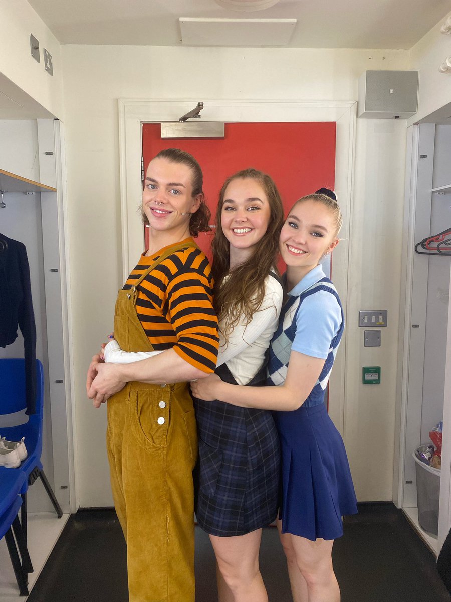 Show day #2 ✨🎭 #ComingTogether