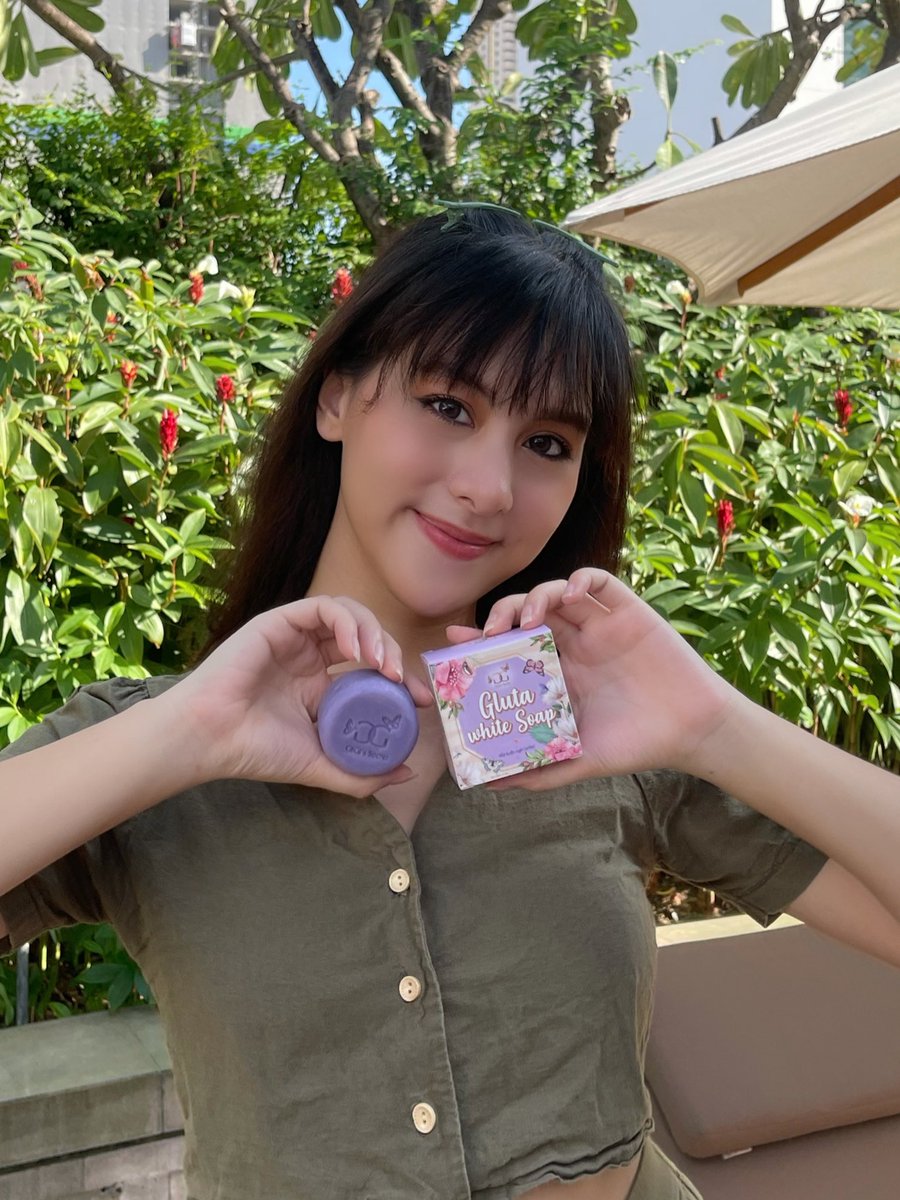 loogjun2543's tweet photo. Gigi’s Secret สบู่ก้อนใช้ได้ทั้งผิวหน้าและผิวกาย ✨

ตอนนี้มีโปรโมชั่นด้วยน้า 🎉
ราคา 1 ก้อน 69฿
3 ก้อน 200฿
5 ก้อน 330฿

ติดต่อสอบถามเพิ่มเติมได้ที่นี่เลย 🌈
Fb : Gigi's Secret
Ig : @gigissecret.official

#สบู่จีจี้ https://t.co/ews8RHgsRJ