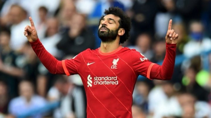 FC27News_'s tweet photo. If Mohamed Salah 🇪🇬 scores ANYTIME against Arsenal 🏴󠁧󠁢󠁥󠁮󠁧󠁿 tonight, we’ll give away 4600 FIFA points to one lucky follower.

To enter:

🔃 Retweet this tweet.
🤝 Follow us + @mysterykits_ https://t.co/wLQTqr1GGD