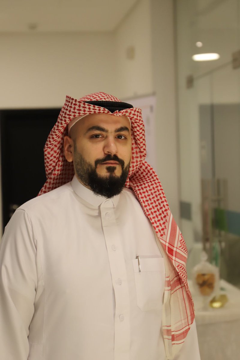 نشكر اعضاء فريق صناع السعادة على جهودهم المبذوله و نشكر الاستاذ محمود هاشم عضو فعال في فريق صناع السعادة على جهوده المبذولة