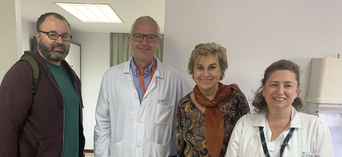 DrOrtizCruz's tweet photo. Ayer gran y triste dia: Jubilación Dra María Jesus Vázquez, espectacular medica rehabilitadora @HospitalULaPaz. Ejemplo de persona y profesional.  En @SarcomasHULP nos hara falta. Fotos con #radiologos y Cir. Ortop Oncologicos @SusanaMoraleda @Fedop_ES @SERMEF_es @Roci_Buendia https://t.co/AoXhv0YHtg