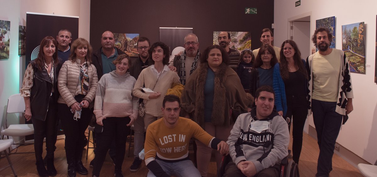 cocinaural's tweet photo. Algunas imágenes del primer concierto de #Cocinaural, donde pudimos escuchar en directo las piezas sonoras de: Manolo Vigo, Juan Moreno, Alberto Algar, Verónica Priego, Javier Fernández, José Manuel Alcaide, Vicente Marín, Marina Luque, Loli Navarro, Saray del Rocío y Teresa Cobo https://t.co/AemEBwsaWZ