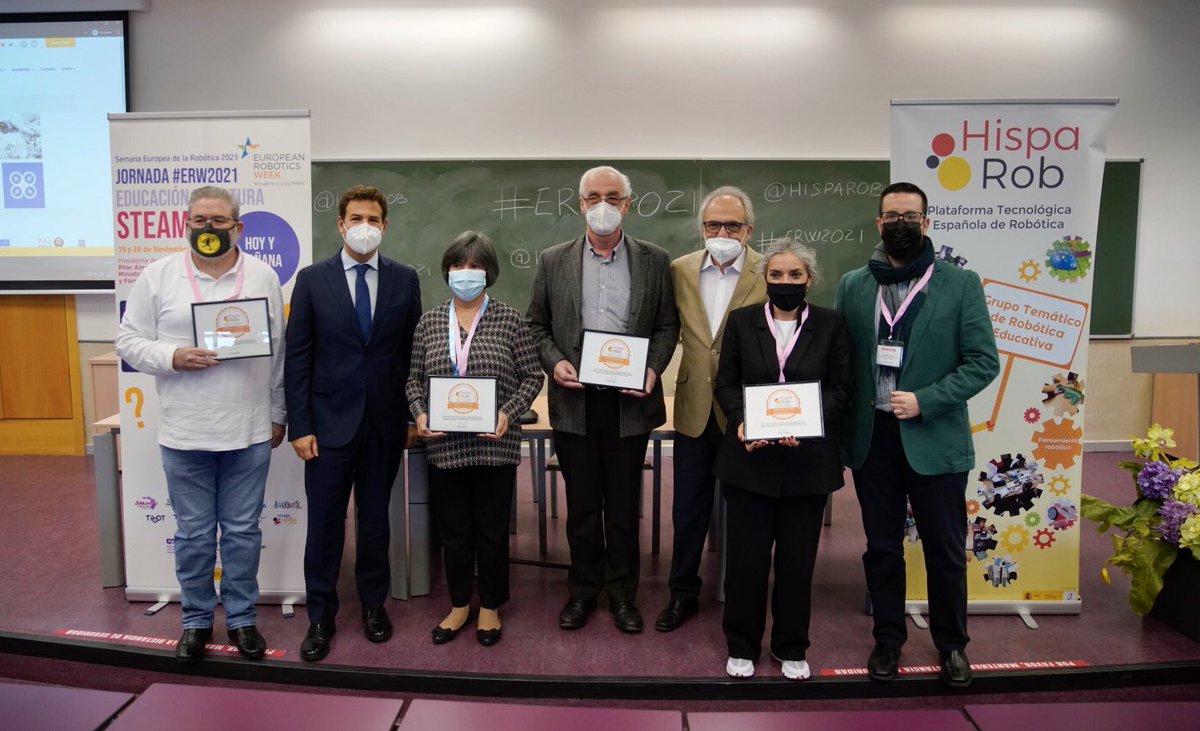 Gracias a <a href="/HispaRob/">HispaRob</a> y a la <a href="/urjc/">URJC</a> por invitarnos a participar en las Jornadas “Educación y Cultura STEAM. Hoy y mañana”. 

Hemos hablado de los proyectos de #LasRozas en #STEAM y robótica; y del papel de la Administración Local en la formación de nuestros jóvenes 

#ERW2021