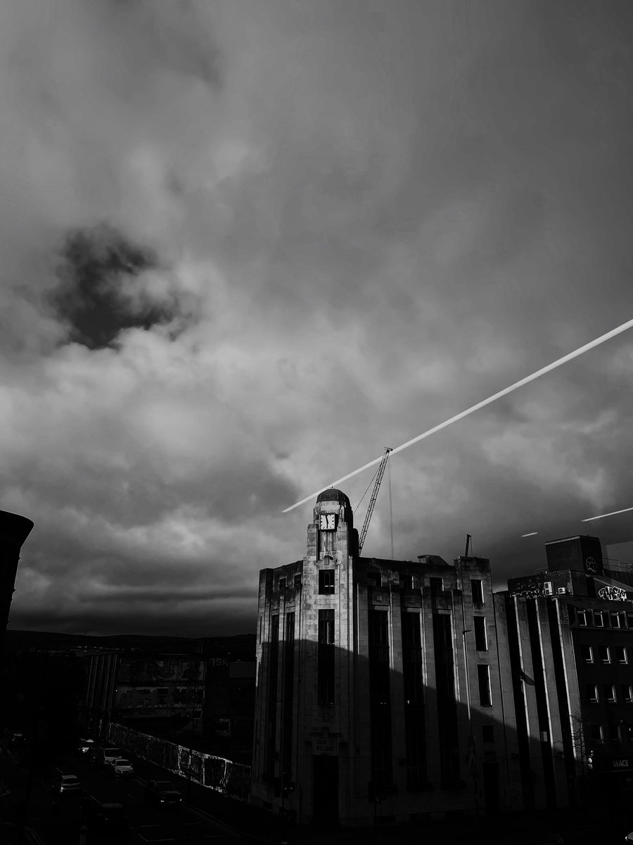 McCruddenMal's tweet photo. Catching shadows

#belfast #citycentre #northernireland #shawdows https://t.co/q22UrecOvK
