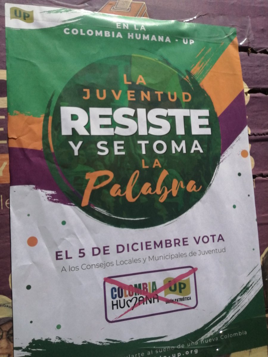 CastrillonAlejo's tweet photo. El día jueves se estuvo haciendo la pedagogía a los CMJ en Soacha y repartiendo nuestra publicidad de campaña. 
@HeinerGaitan @petrogustavo @soachahumana @JH_Cundinamarca @Cund_Humana @ColombiaHumana_ @UP_Colombia https://t.co/pOVP8Lhg3x