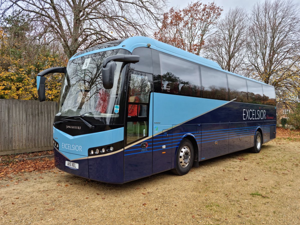 NealChapman16's tweet photo. @TheCoachYard 7838 at Bucklers hard with passengers from the Ms Amadea docked in Portsmouth. https://t.co/sXJdF2Rcpl