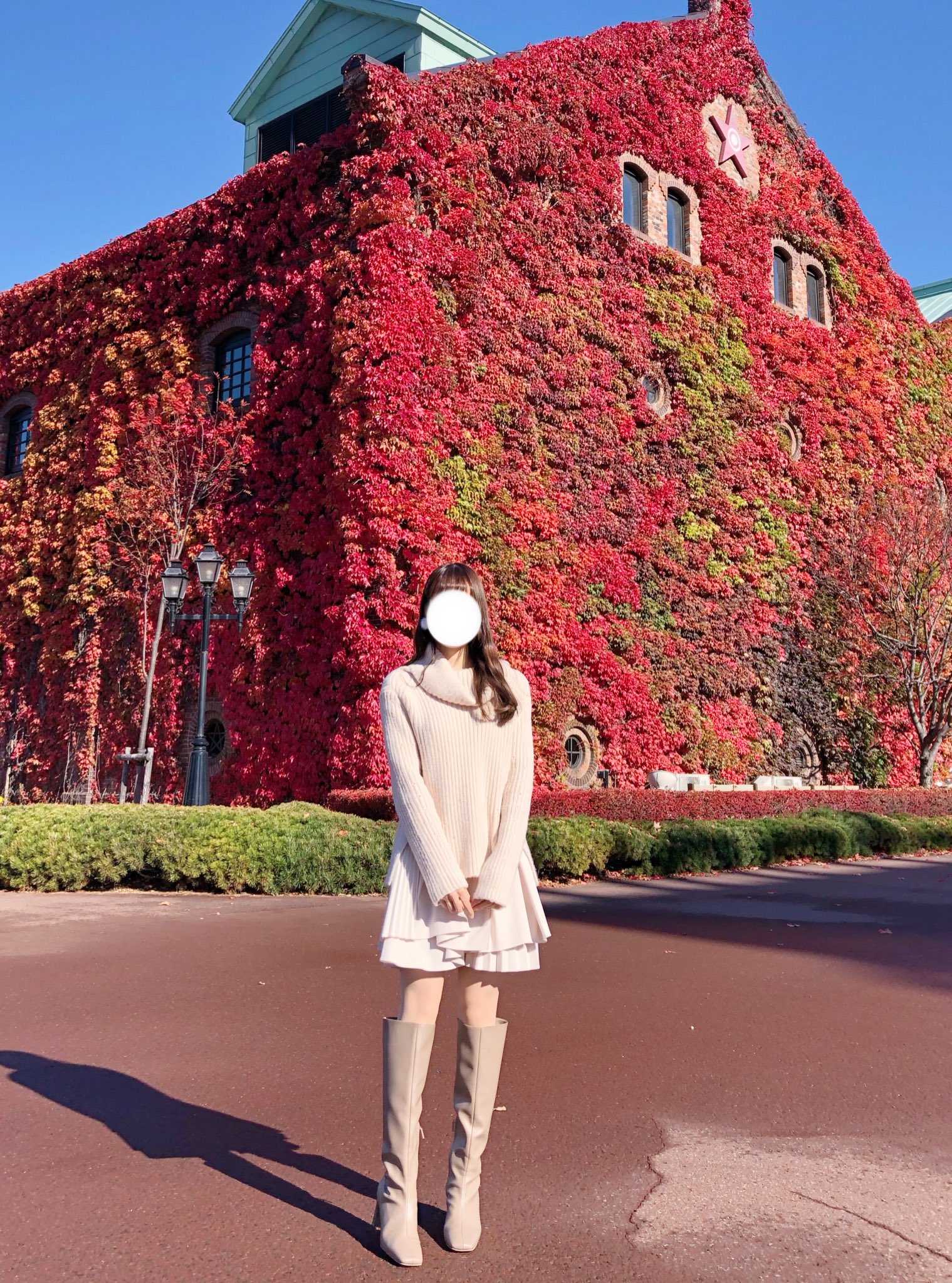 Yuu フリルコンビニットワンピース 最高気温10 くらいでセットのみ着ても少し汗かいた ニット本当に暖かい 筒周りゆったりなロングブーツは 脚のラインにフィットするシルエットのものより 自分の脚を綺麗に見せる Snidel スナイデル T