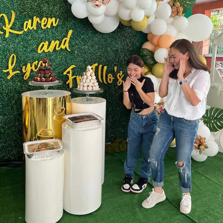 Heypipau's tweet photo. At nagkatotoo nga, May Handaan! Hahaha. 😁😅

Maligayang Kaarawan, @iamkarendavila &amp; Lyca! 🎁🎂🎉🎊 https://t.co/waiPLCM4EW