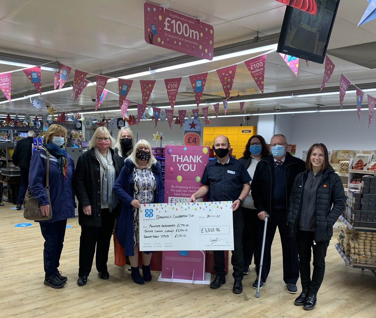 brizmitch's tweet photo. Celebration Day at Barnhill Coop with our Local Causes Broughty Ferry YMCA, Tayside Cancer Support and Monifieth Befrienders…. Amazing Amount Raised £5,855.86 👍 by our Customers 🎉🎉🎉
#MakeMomentsMatter
#ItsWhatWeDo 
#North
@maria_dryburgh https://t.co/EChd4xJAz2