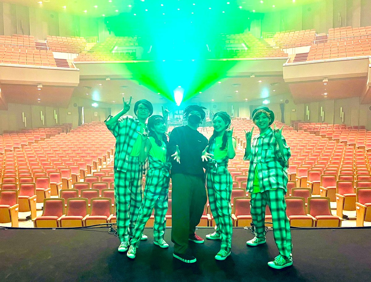 hico2's tweet photo. GReeeeN全国ライブツアー2021『ツーナゲール全繋大作戦〜何処かに広がる大きな声が〜』本日福島にてファイナルでした🔥

7月10日愛知からスタートして本日まで全31公演、沢山の人達と絆を繋いでこれた事、本当にキセキだと思います。GReeeeNさん、沢山エールを贈って下さった皆様に心から感謝です💚💚 https://t.co/ZY0Cn4Yqm5