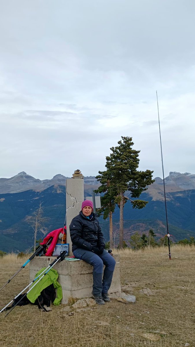 EH2EUS's tweet photo. EH2EUS from #SOTA EA2/HU-196 14265
EA2DNO ready to go!
#euskara #cqsota #hamradio #internationalbasquelanguageday https://t.co/nRAaz7FEhV