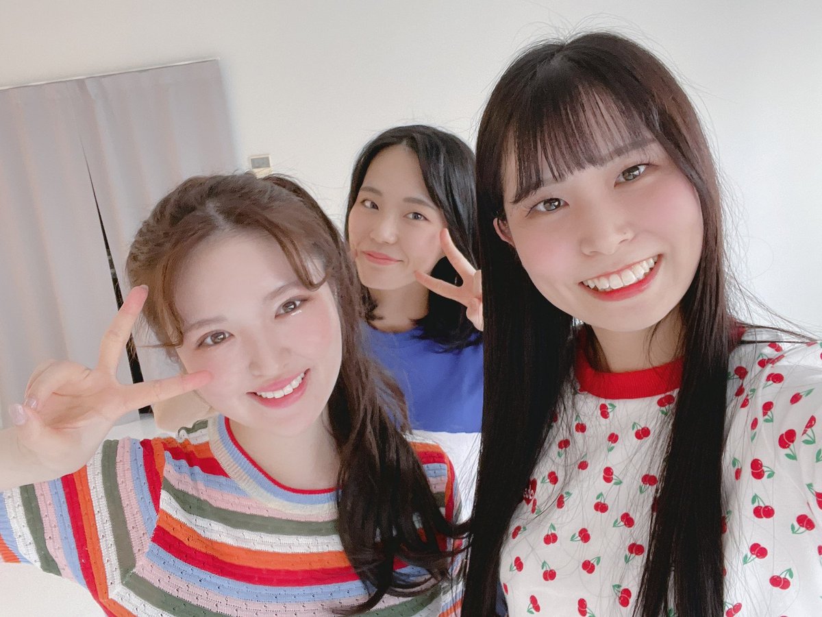 ___bbb__ttt's tweet photo. 可愛いお姉さま方と🥰💓💓
お誘いありがとうございました！！
またご一緒させてください〜！ https://t.co/dOQ9jsfHie