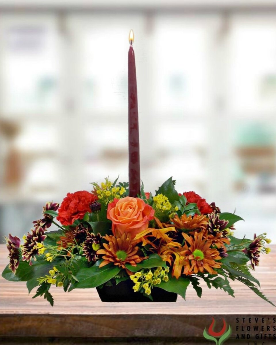 Rebecca1987vw's tweet photo. Shop local with Steve's Flowers & send the gift of Thanksgiving flowers. We are proud to serve our community & deliver the finest flowers & gifts to your family & friends.
#stevesflowers #indyflorist #fallflowers #thanksgiving #tablecenterpieces #flowers #florist #family https://t.co/yMQMCnOCes