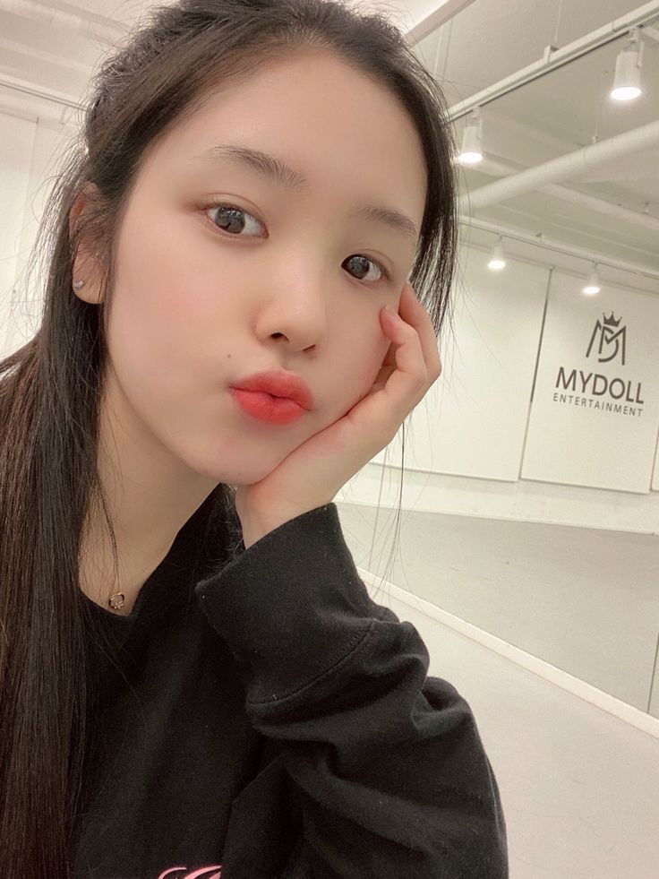 renee르네 🐰 (@pfluvit) | Twitter