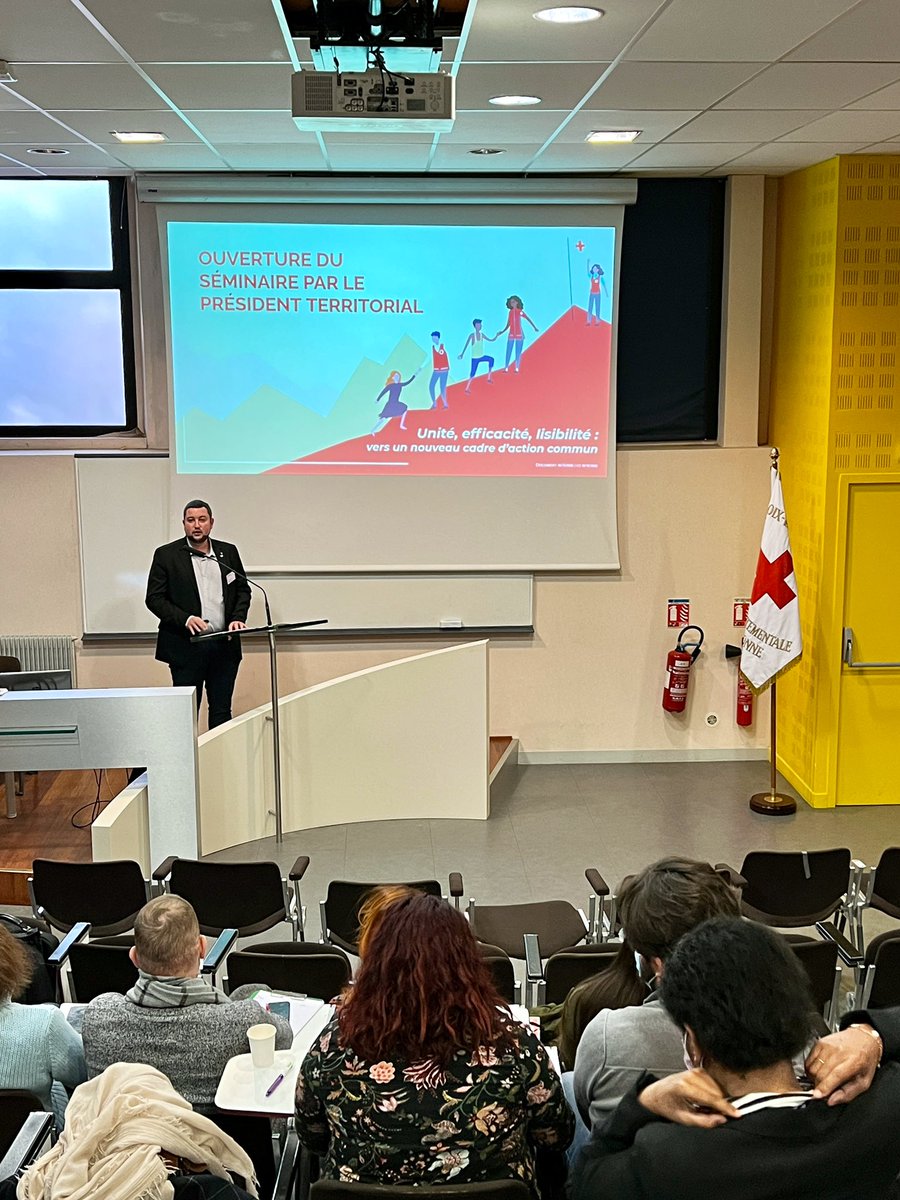 MiguelPlhrs's tweet photo. Clap de fin pour le séminaire stratégique de la @CroixRouge en Haute-Garonne ! Après un lancement par le #PresidentNational et le #DirecteurGeneral, les volontaires ont travaillé ensemble autour du plan d’action territorial de la @crf_dt31. Place à l’action désormais ! https://t.co/LLa96NWQVN