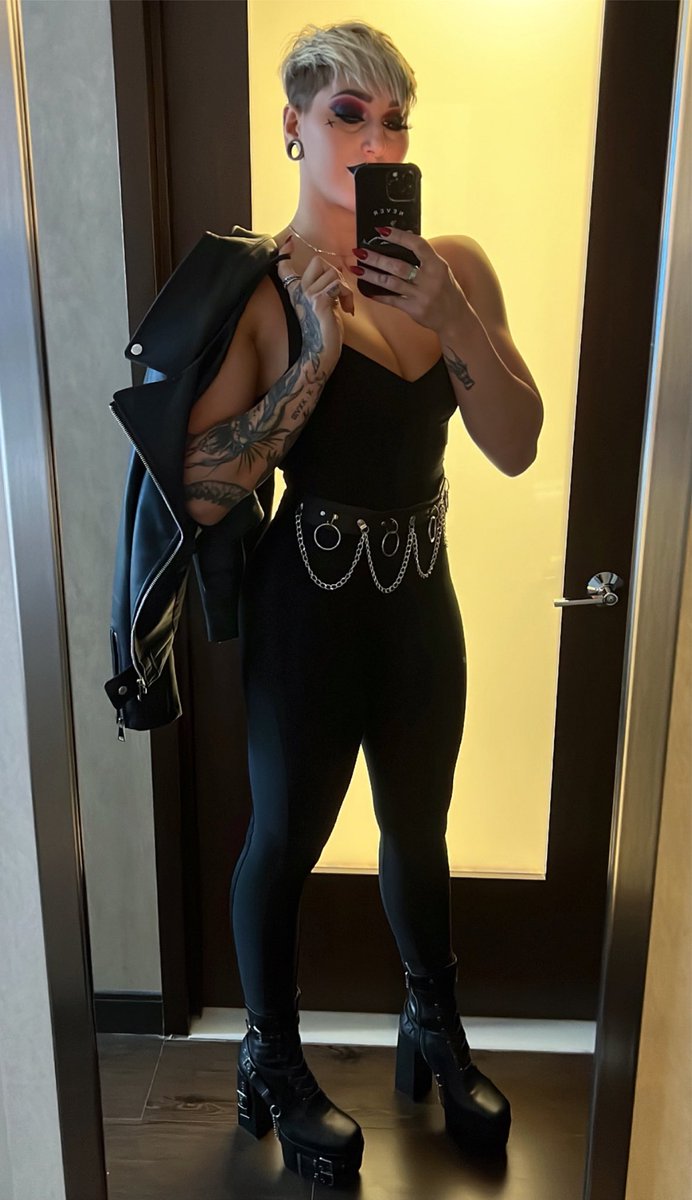 RheaRipley_WWE tweet media