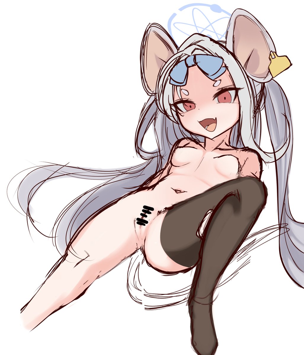 ブルアカのサヤちゃん描いてる 